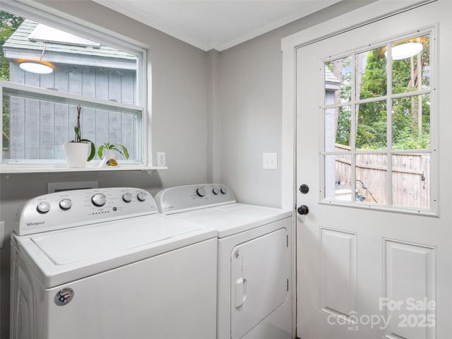 145 Shackford Street 3, Waynesville, NC 28786