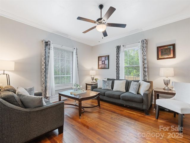 145 Shackford Street 3, Waynesville, NC 28786