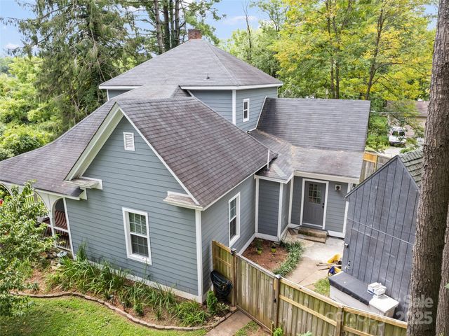 145 Shackford Street 3, Waynesville, NC 28786