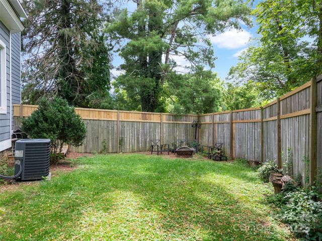 145 Shackford Street 3, Waynesville, NC 28786