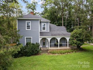 145 Shackford Street 3, Waynesville, NC 28786