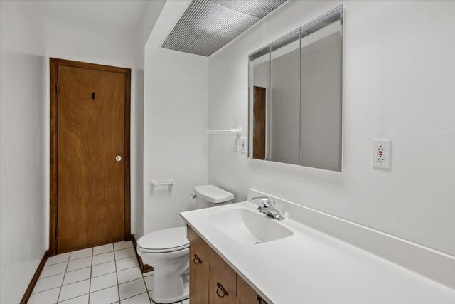 460 W Kathleen Drive, Des Plaines, IL 60016