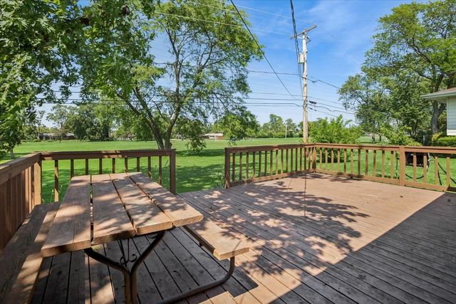 460 W Kathleen Drive, Des Plaines, IL 60016