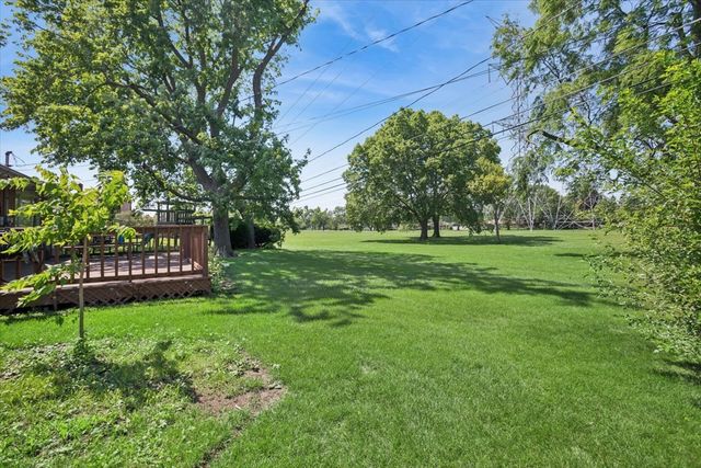 460 W Kathleen Drive, Des Plaines, IL 60016