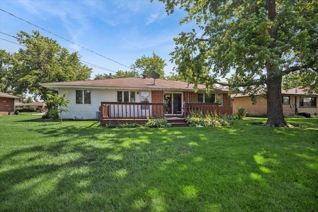 460 W Kathleen Drive, Des Plaines, IL 60016