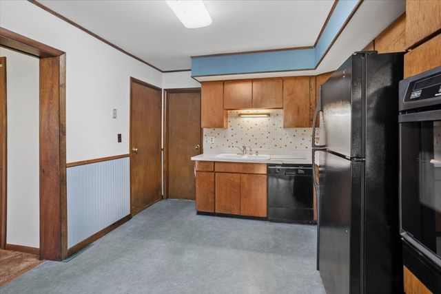 460 W Kathleen Drive, Des Plaines, IL 60016