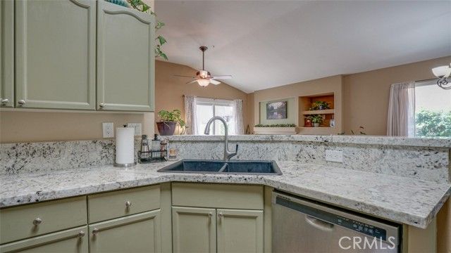14773 Foxfield Lane, Fontana, CA 92336