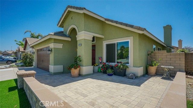 14773 Foxfield Lane, Fontana, CA 92336