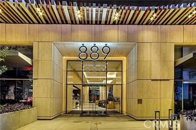 889 Francisco 3206, Los Angeles, CA 90017