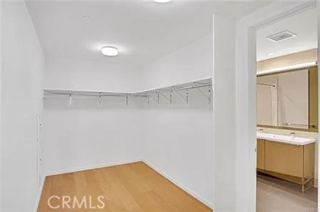 889 Francisco 3206, Los Angeles, CA 90017