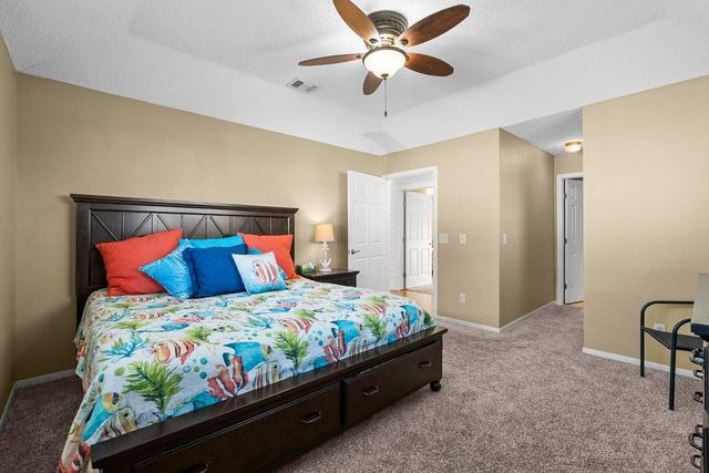 2406 Avenue P, San Leon, TX 77539