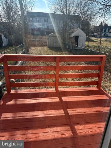 1049 OLD FORGE RD, New Castle, DE 19720