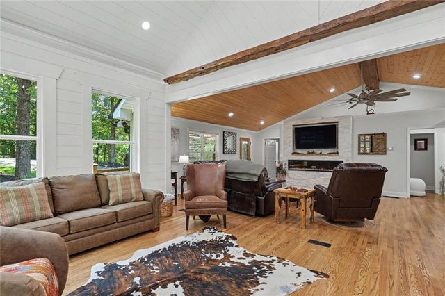 301 Cross Creek Trail, Demorest, GA 30535