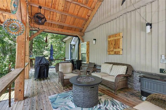 301 Cross Creek Trail, Demorest, GA 30535