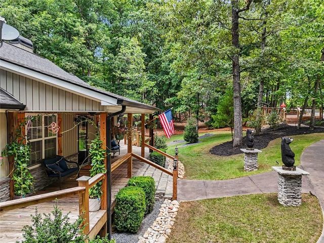 301 Cross Creek Trail, Demorest, GA 30535