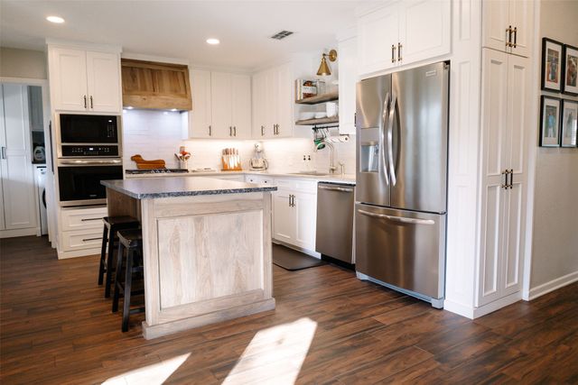 3313 S Cameron Avenue, Tyler, TX 75701