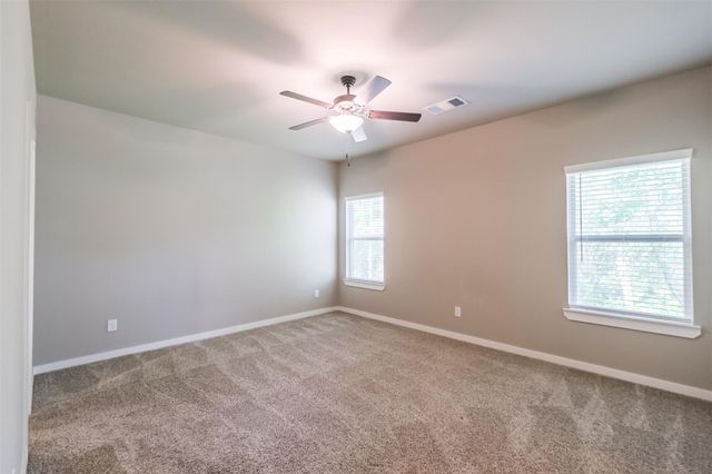 121 Wickersham A, Conroe, TX 77304