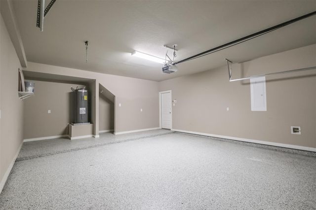 121 Wickersham A, Conroe, TX 77304