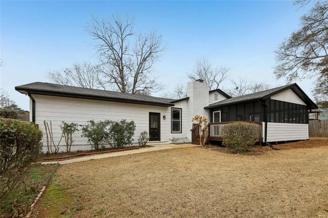 538 Stanton Woods Dr SE, Conyers, GA 30094