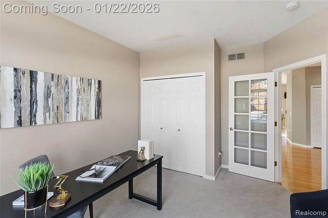 13516 Trotters Lane, Sterling Heights, MI 48313