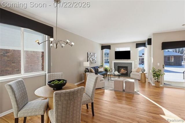 13516 Trotters Lane, Sterling Heights, MI 48313