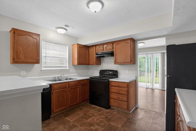 4227 Trace Edge Lane, Indianapolis, IN 46254