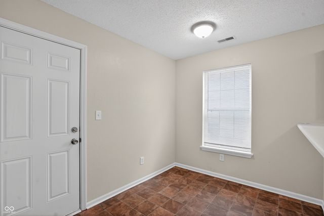 4227 Trace Edge Lane, Indianapolis, IN 46254