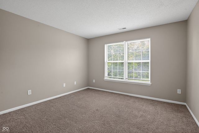 4227 Trace Edge Lane, Indianapolis, IN 46254