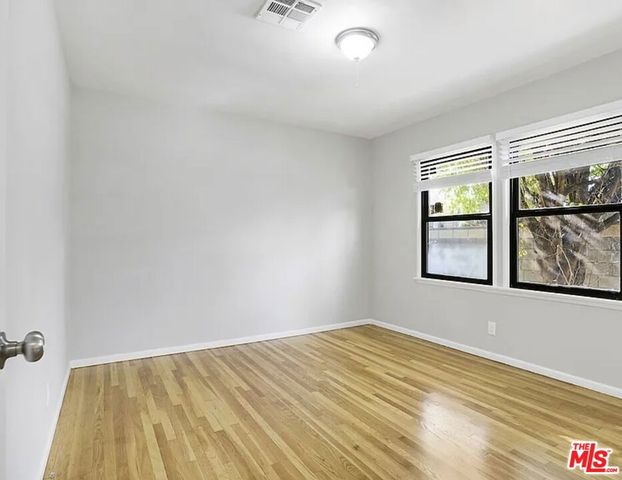16857 Halper Street, Encino, CA 91436