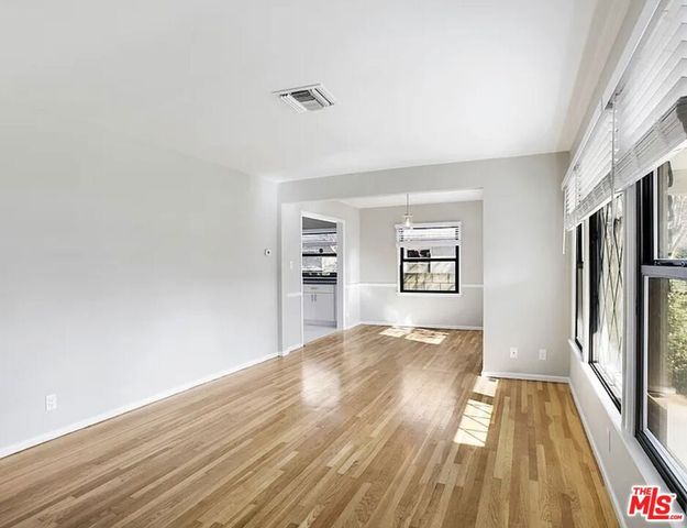 16857 Halper Street, Encino, CA 91436