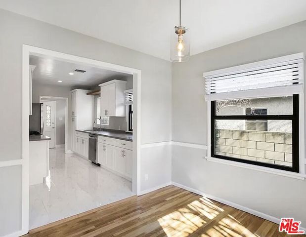 16857 Halper Street, Encino, CA 91436
