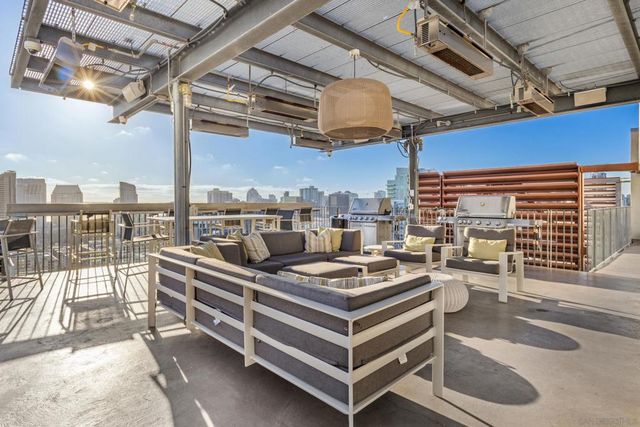 321 10th Ave 2108, San Diego, CA 92101