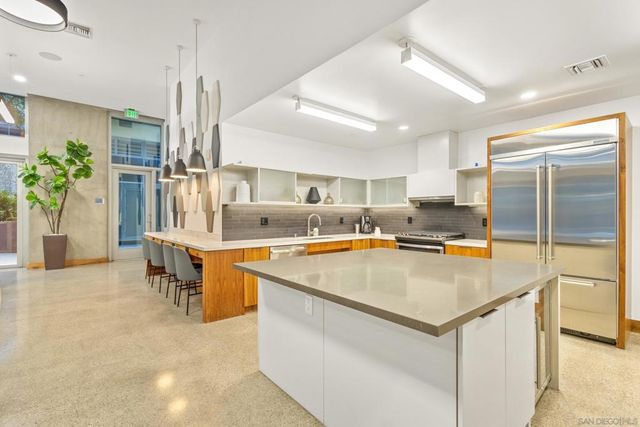 321 10th Ave 2108, San Diego, CA 92101
