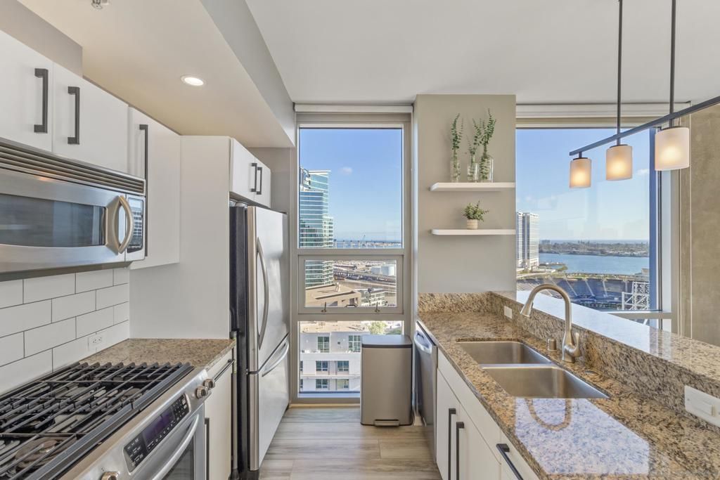 Image 12 of property listing at 321 10th Ave 2108, San Diego, CA 92101