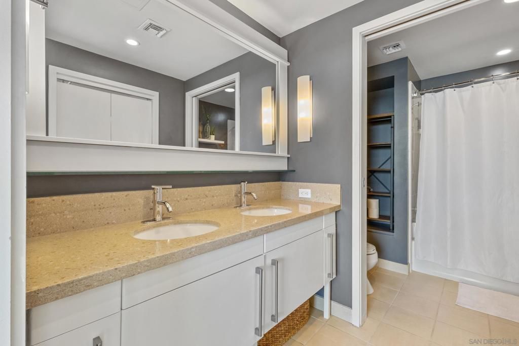 Image 17 of property listing at 321 10th Ave 2108, San Diego, CA 92101