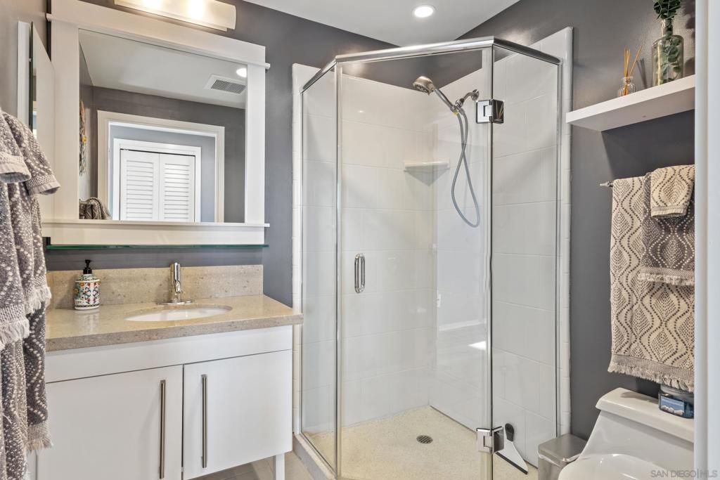 Image 21 of property listing at 321 10th Ave 2108, San Diego, CA 92101