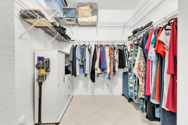 4212 SW 11th Street, Deerfield Beach, FL 33442