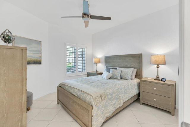 4212 SW 11th Street, Deerfield Beach, FL 33442