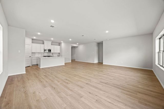 3204 Kingdom Drive, Denton, TX 76208