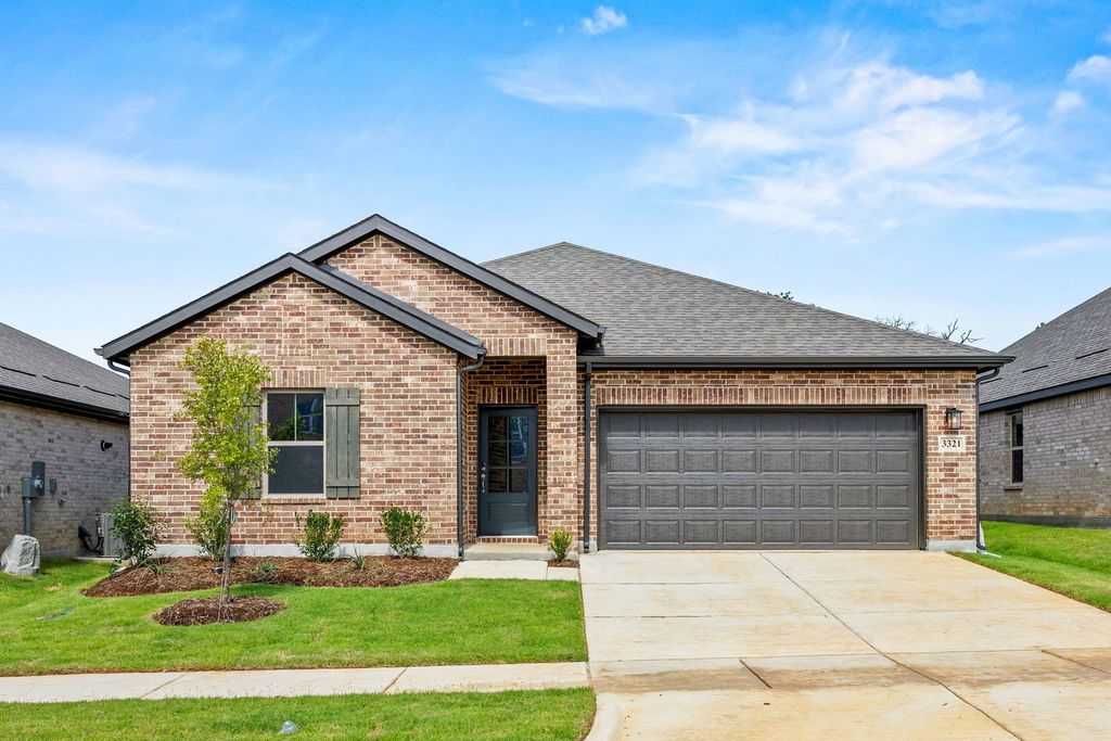 3204 Kingdom Drive, Denton, TX 76208