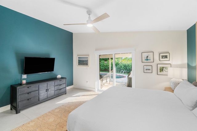 4020 NW 2nd Court, Delray Beach, FL 33445