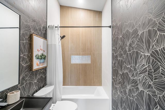 4020 NW 2nd Court, Delray Beach, FL 33445