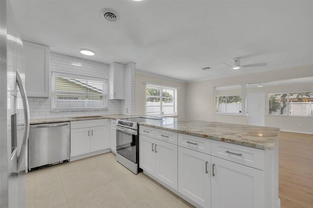 1937 STRATHAVEN ROAD, Winter Park, FL 32792