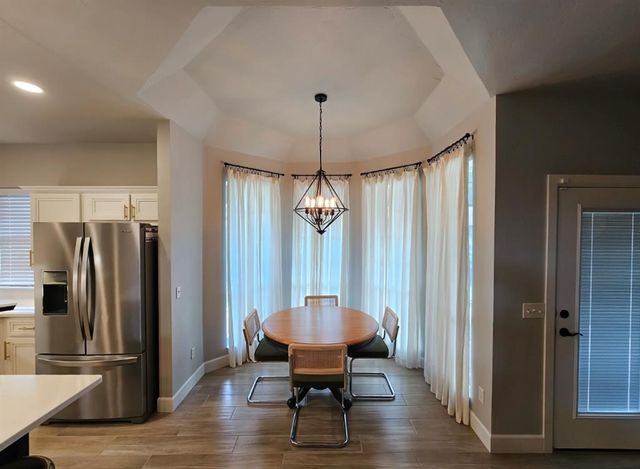 1520 W Agate Way, Mustang, OK 73064