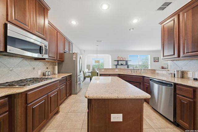 3751 Sunset Clf, San Antonio, TX 78261