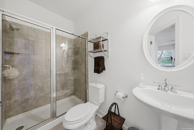 3751 Sunset Clf, San Antonio, TX 78261