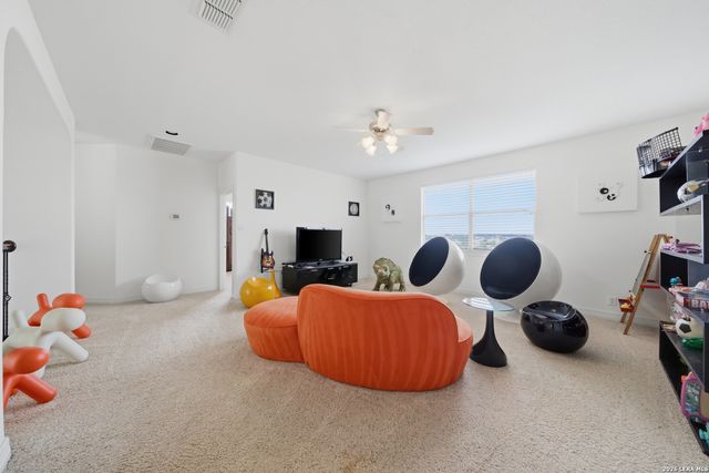 3751 Sunset Clf, San Antonio, TX 78261