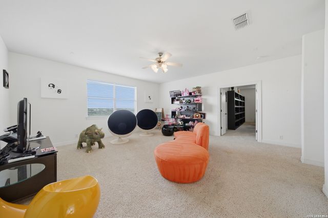 3751 Sunset Clf, San Antonio, TX 78261