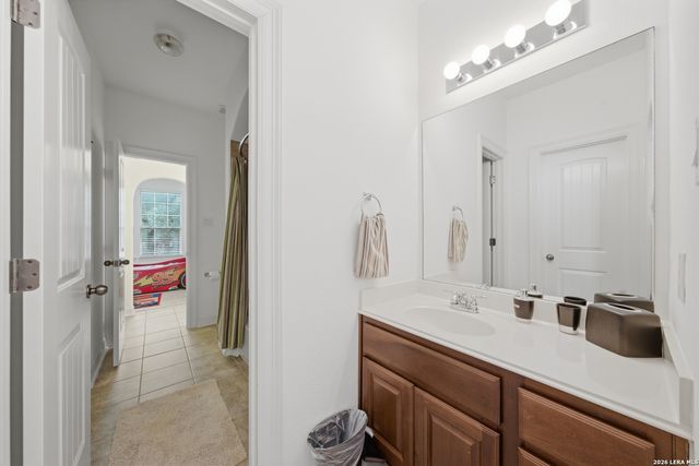 3751 Sunset Clf, San Antonio, TX 78261