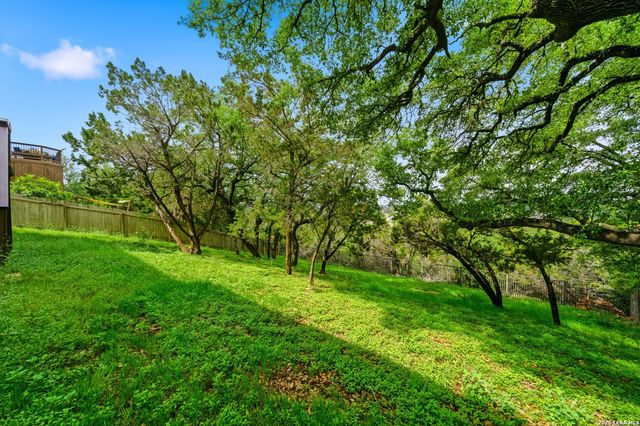 3751 Sunset Clf, San Antonio, TX 78261